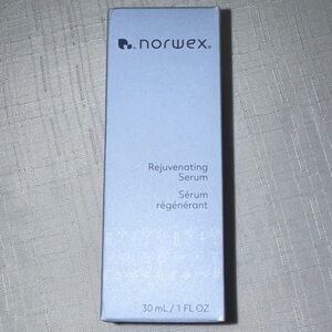 Norwex Rejuvenating Serum - New in Box